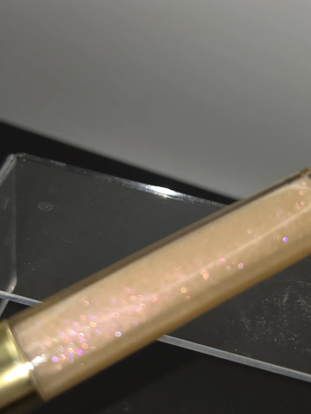 CHANEL LÉVRES SCINTILLANTES BRILLIANT EXTRÊME GLOSSIMER-